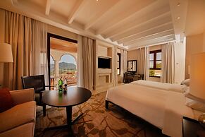 Cap Vermell Grand Hotel