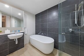 Meriton Suites Herschel Street, Brisbane