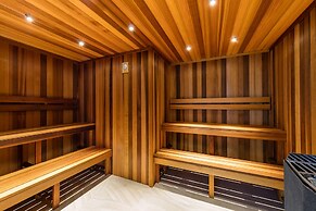 Meriton Suites Herschel Street, Brisbane