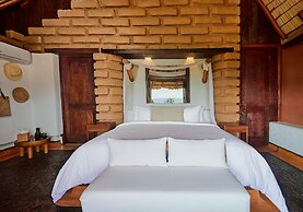 La Villa Luz Adults Only