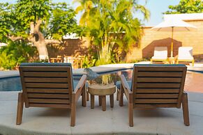 La Villa Luz Adults Only