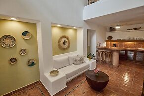 La Villa Luz Adults Only