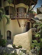 La Villa Luz Adults Only