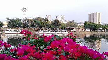 LaiChiTe Hotel Love River