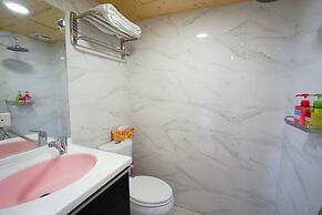 LaiChiTe Hotel Love River