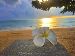 Khanom Golden Beach Hotel