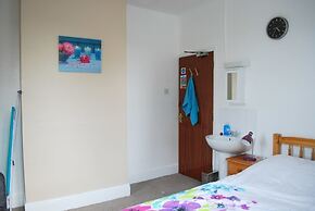 Clift Guest House
