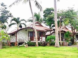 Talkoo Beach Resort Khanom