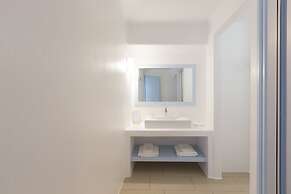 Calme Boutique Hotel Paros- Adults Only