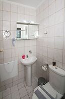 Agarathos Traditional Rooms