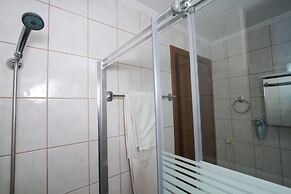 Agarathos Traditional Rooms