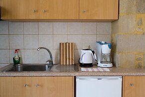 Agarathos Traditional Rooms