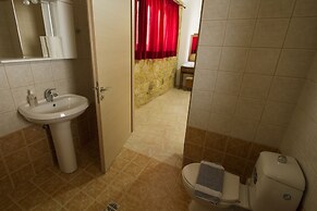 Agarathos Traditional Rooms