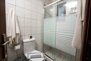 Agarathos Traditional Rooms