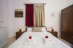 Agarathos Traditional Rooms