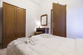 Agarathos Traditional Rooms