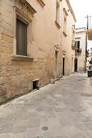 Gatto Bianco La Dimora Storica