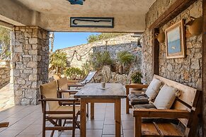 Terra Minoika Boutique Resort