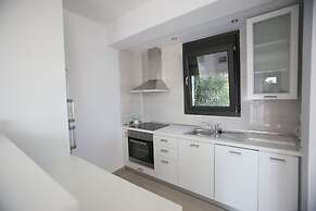 Sunny Sani Luxury Villas