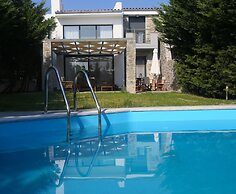 Sunny Sani Luxury Villas