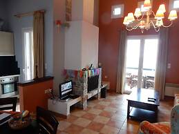 Apelon Tiritas Villas