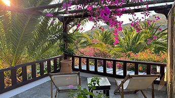 Stella's Traditional Inn