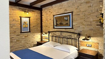 Stella's Traditional Inn