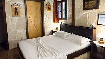 Stella's Traditional Inn