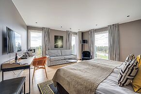 Clarion Hotel Aviapolis