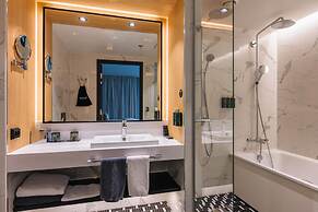 Clarion Hotel Aviapolis