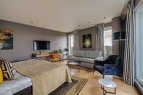 Clarion Hotel Aviapolis