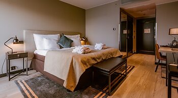 Clarion Hotel Aviapolis