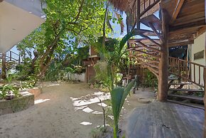 Playa Canek Beachfront Eco Hotel