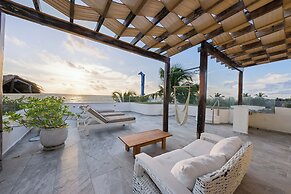 Playa Canek Beachfront Eco Hotel