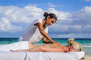 Playa Canek Beachfront Eco Hotel