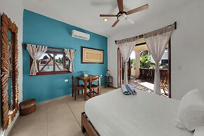 Playa Canek Beachfront Eco Hotel