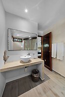 Playa Canek Beachfront Eco Hotel