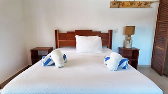 Playa Canek Beachfront Eco Hotel