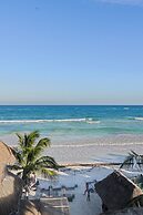Playa Canek Beachfront Eco Hotel