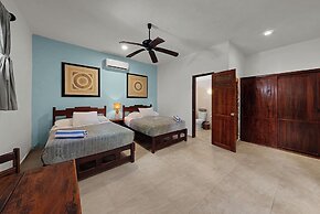 Playa Canek Beachfront Eco Hotel