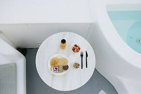 Trieris Villa & Suites