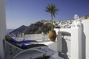 Trieris Villa & Suites