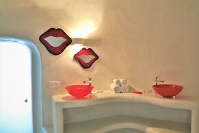 Trieris Villa & Suites