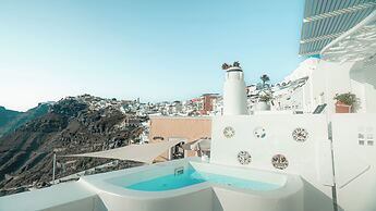 Trieris Villa & Suites