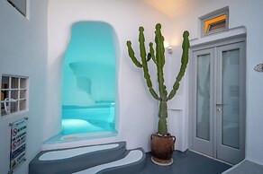 Trieris Villa & Suites