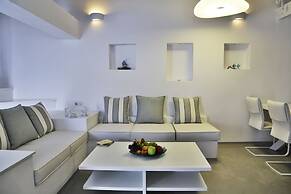 Trieris Villa & Suites