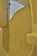 Trieris Villa & Suites