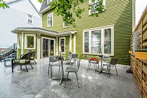 The Elizabeth Manor Guesthouse