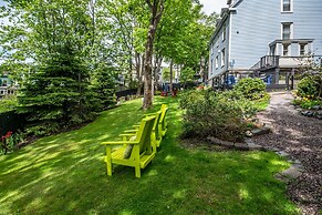 The Elizabeth Manor Guesthouse