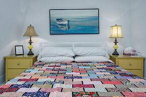 The Elizabeth Manor Guesthouse